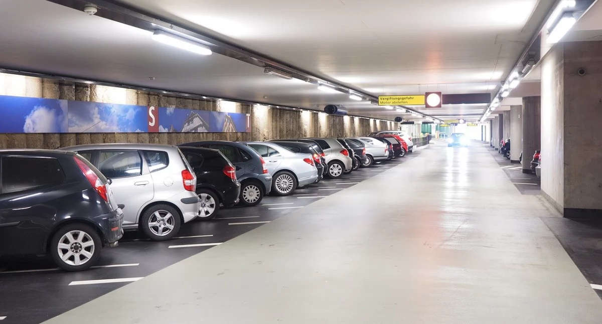 ciekawostki, Europejska radzi sobie chińskimi samochodami elektrycznymi - zdjęcie, fotografia