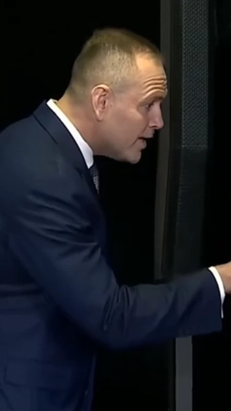 Awantura z dziennikarzem podczas konferencji. Karolowi Nawrockiemu puściły nerwy!
