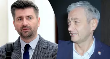 Robert Biedroń poinformował o stanie partnera: Ma zanik kości, z trudem się porusza